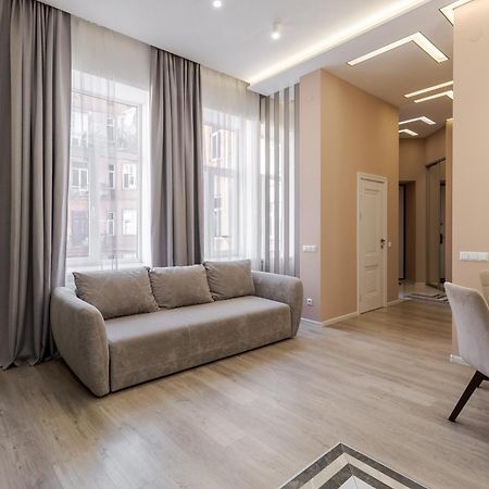 Royal Stylish Apartment In The Old City Lemberg Exterior foto