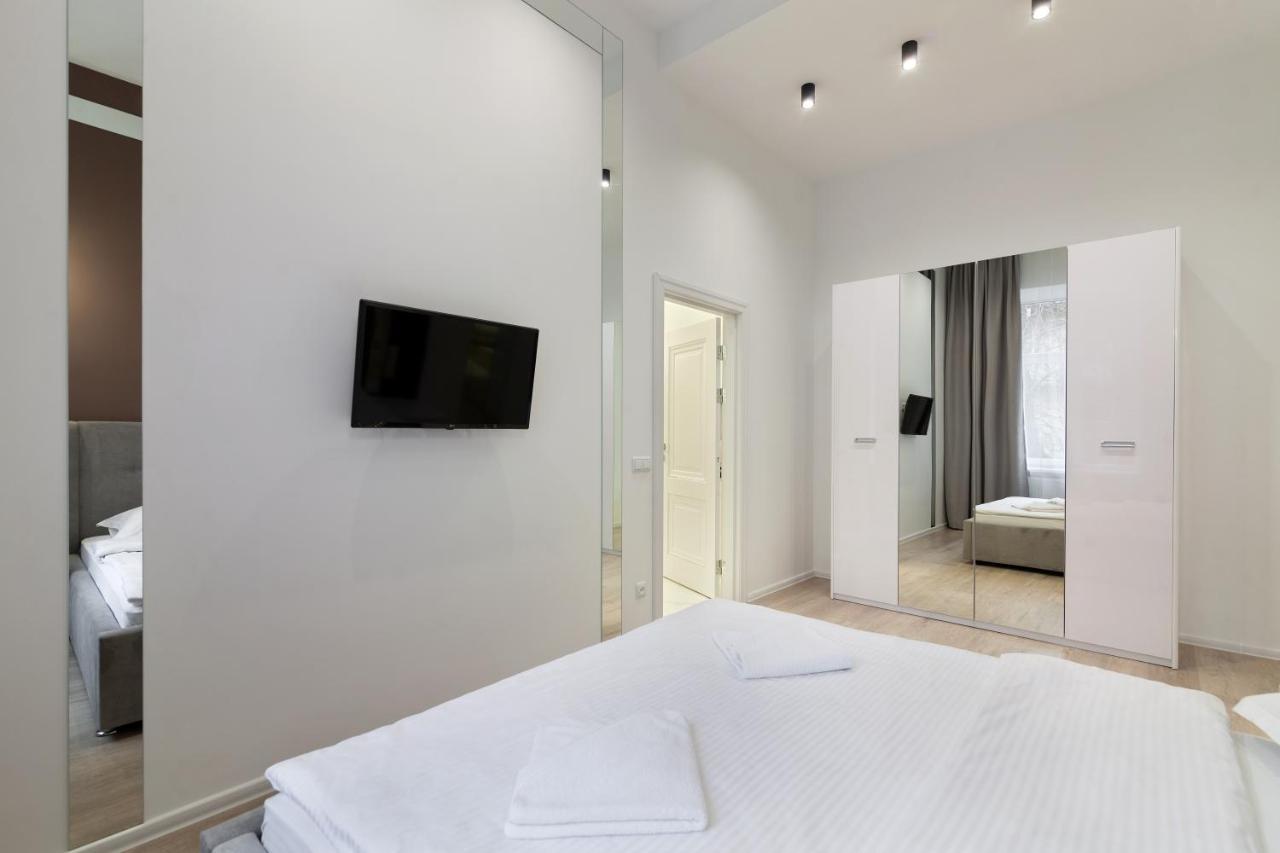 Royal Stylish Apartment In The Old City Lemberg Exterior foto