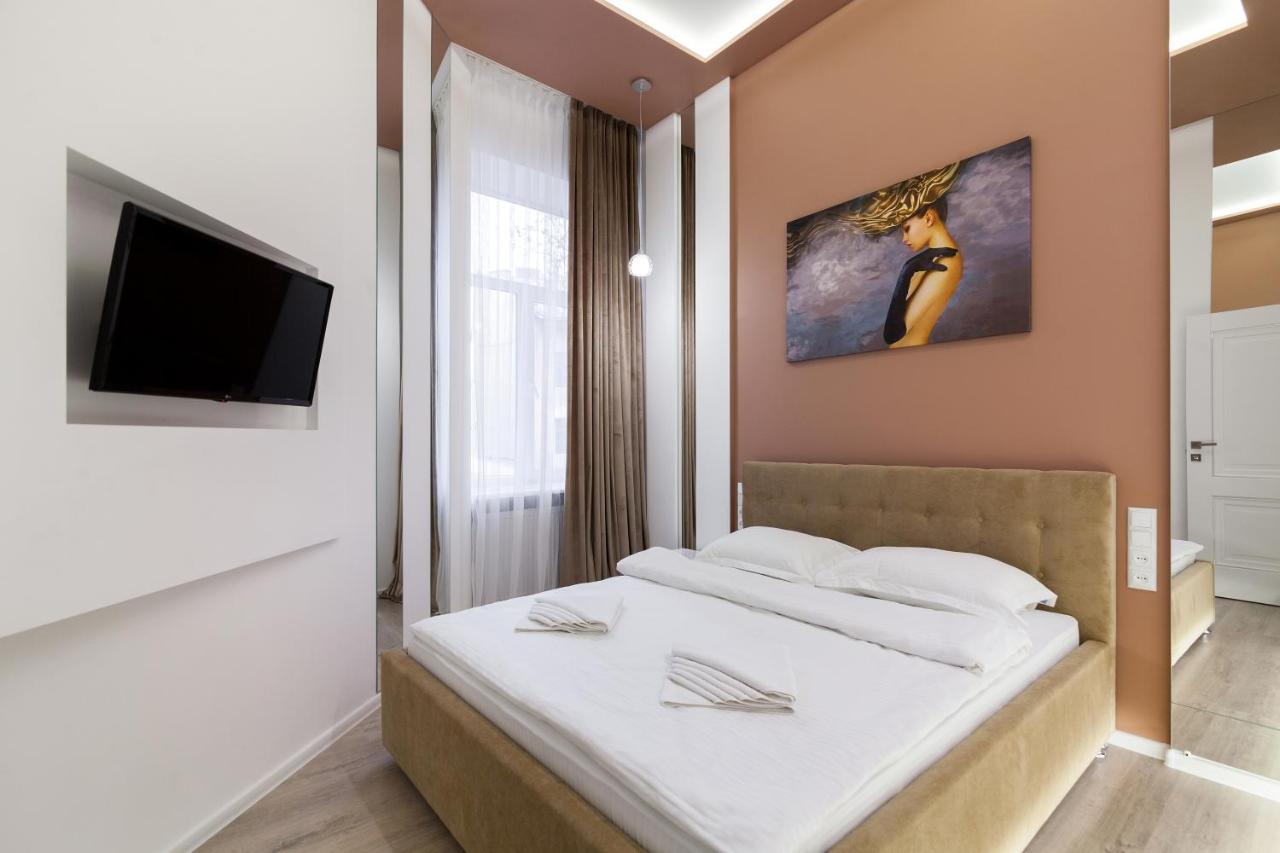 Royal Stylish Apartment In The Old City Lemberg Exterior foto