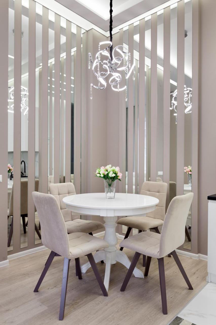 Royal Stylish Apartment In The Old City Lemberg Exterior foto